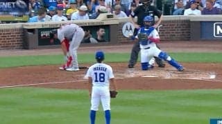 どうした…？  今永昇太、疑惑の判定に“ドン引き”「表情w」「動かない」思わず見せた“呆然”リアクションが話題に