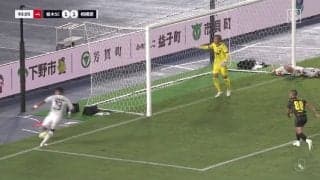 「１ミリどころか300ミリ」J3でまさかの大誤審→ファン激怒「頼むからVAR導入してくれ」ゴールラインを割った折り返しからの決勝点が認められた瞬間