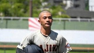 全校応援のスタンドからも力、2安打の活躍　加治木・前和真選手