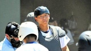 2人の左腕を支え続けて最後まで　北陵の武富捕手、決勝後は晴れやか