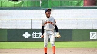 緩急とスライダーが武器、強豪相手に試合つくる　学法福島の清水投手