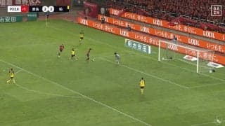 嘘だろ…?まさかのパスミスから生まれた“奇跡の決勝点”にSNS大興奮「J面白くて草」「こんなん優勝するチームだよな」