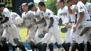 専大松戸は2年ぶりの夏の甲子園ならず　千葉大会で中央学院に敗れる