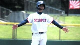 チームを支えた三塁コーチャー　日大・立花昌弥選手は「やり切った」