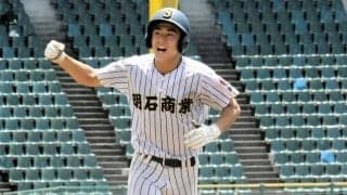 これが「明石商の野球」　東洋大姫路と再戦、粘って粘って食らいつく