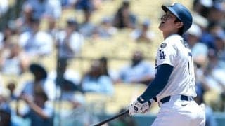 衝撃の「30/30」 大谷翔平、特大37号弾はメジャー全球場でスタンドインする“会心の一撃” 捉えた瞬間…球場総立ちの圧巻光景