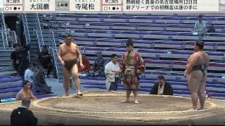 「え、腕が細い」長身の“腕細”力士にファン注目「落ち方こっわ」縦回転落下に驚きと心配の声