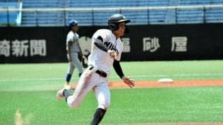 タイブレーク、滑り込んで返した「意地の1点」　長崎日大・長船主将