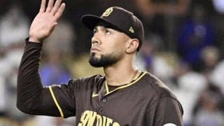 高額年俸の“足かせ”付きでも元阪神助っ人が人気銘柄に？　米記者が今夏のトレード移籍を示唆「パドレスが本気で検討すれば…」