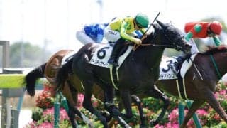 【中京3R】コントレイル産駒 バースデイフライトが初勝利