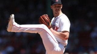 「兄弟に戻ってこいって言って」元ド軍右腕にチャンピオンリング贈呈　かつての仲間と記念撮影「素敵ですネ！こうゆうの！」