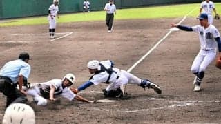 大分・明豊、堅守で5連覇　スクイズ阻止、好捕で逆転劇呼び甲子園へ