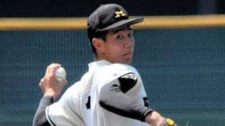 開幕試合から始まった夏、最後はマウンドで歓喜　松商学園・加藤投手