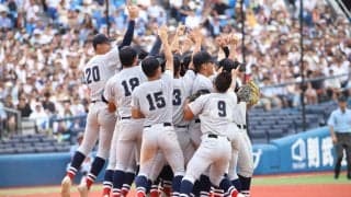 横浜が3年ぶり優勝！ライバル・東海大相模から衝撃11得点！3試合連続逆転勝ちで聖地切符【神奈川】