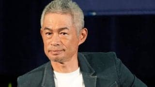 久々登場の弓子夫人に衝撃「若々しくお綺麗」　イチロー氏に寄り添うピンクドレスに好感殺到