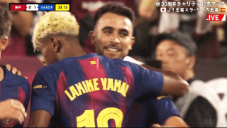 「めっちゃハンドだけどw」来日バルサ、“疑惑のゴール”でヴィッセル神戸から先制点？「まあ親善試合だし笑」「左手に当たったな」