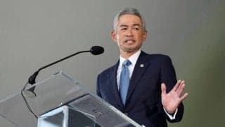 イチロー氏が野茂氏に“日本語で”感謝した理由　スピーチ後に明かす「感動」「距離を縮めた」