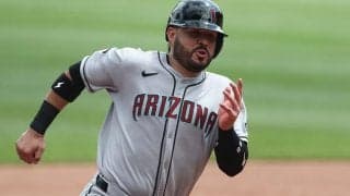 大谷ライバルに緊急事態…154キロ直撃で負傷交代　トレード期限3日前、Dバックス激震