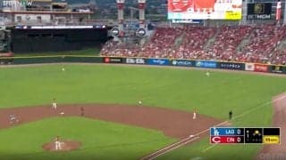 球場騒然！大谷翔平、爆速弾丸ライナーが“消えた”？「スゴい音だな」「カメラ追いつけないw」とんでもない打球をかっ飛ばしてしまう