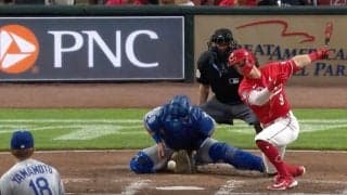 もうワケ分からん！山本由伸、凶悪すぎる魔球で“異変”「軌道エグすぎ」相手打者の体勢がおかしくなる「右打者は打てん」