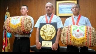 優勝した日大山形が県など訪問　主将「泥臭いプレーで頑張る」