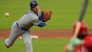 大谷翔平が「何かがおかしい」　4回途中に異変か…6球連続ボール→急遽降板に実況騒然