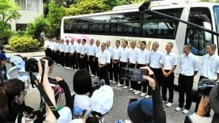 未来富山、激励受けて甲子園に出発　エースも「絶好調」と活躍誓う