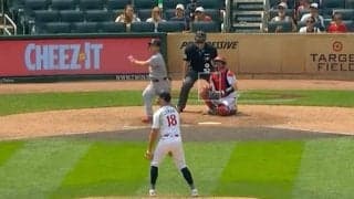 打撃練習かよ！ 吉田正尚、とんでもボールを“弾丸アーチ”「容赦ないw」野手登板から“ドン引きホームラン”…ファン騒然「無慈悲すぎる」