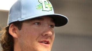 ド軍が獲得した21歳は「何なんだ」　驚異の“11.14”…奇抜すぎるフォームに米注目