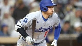 大谷翔平が起こした“珍光景”に「こんなことが起こるなんて初めてだよ」米記者も驚き　マルチ安打で体調回復アピール