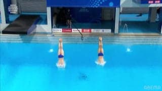 「ヤバい」「すげえ」日本代表も笑うしかない！中国ペアが“奇跡のシンクロ”＆圧巻ノースプラッシュ！国の威信をかけた超人演技に会場大喝采