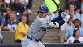 大谷翔平の背後でとてつもない“存在感”　敵軍女性ファンにX驚愕「WOW！」「威圧感」
