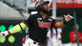 元阪神助っ人に待っていた“無情宣告”　2億超えの再契約→クビ切り断行に韓国も衝撃「厳密に言えば失敗。もはや情に頼ることもない」