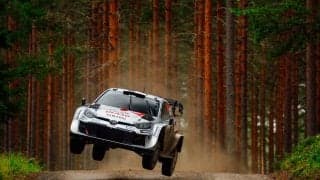 WRCフィンランド：トヨタがトップ5を独占して最終日へ