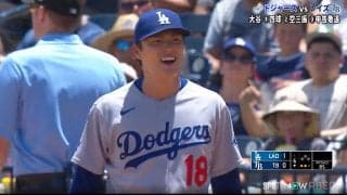 山本由伸の“全力ベースカバー”に実況思わず「この笑顔です」 猛暑下で魅せた“好フィールディング”…表情が物語る