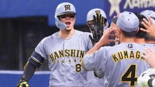 阪神・佐藤輝明、28号逆転3ラン　バンテリンDの中段にズドン…豪快アーチに場内騒然