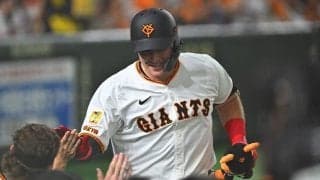 「試合で打てよ」「僕も思ってました」　阿部監督のゲキを忠実再現…心を掴んだ“愛されキャラ”