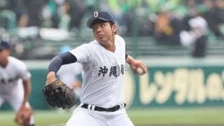 沖縄尚学の150キロ左腕は3回まで6奪三振の快投！【甲子園】