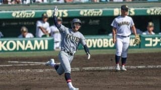 高校初の柵越えが甲子園第1号本塁打に　仙台育英の原亜佑久選手
