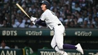 天理の1番冨田、フォーム修正実り先制　奈良大会では4本塁打の実力