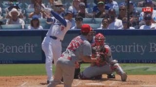 大谷翔平の豪快39号アーチに相手ピッチャーも「確信」打球を見つめガックリ…“呆然リアクション”の瞬間