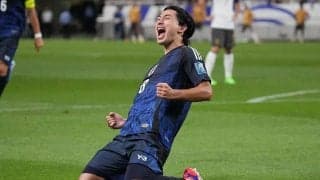 ｢ダイレクトの神｣日本代表MF南野拓実が華麗スライディングボレー弾で初ゴール！ アヤックス相手に｢駆け引きで勝負有り｣｢赤白モナコかと思ったやん｣の声