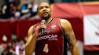 ジェフ・ギブス氏が越谷のサポートコーチ就任…クラブは「選手のメンタルケア」や「コーチと選手との橋渡し」を期待