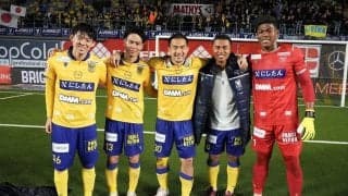 レジェンド岡崎慎司も所属したシントトロイデン日本人DFの“ピッチ外”悪質タックルが話題｢相手の監督を削るとか｣｢ごめんだけど、笑ってしまったw｣の声