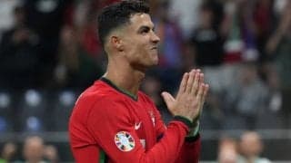 C・ロナウド、水着姿の美人パートナーと豪華クルーザーでオフ満喫！大海原ジャグジーに｢美しいカップル｣｢最高なふたり｣の声