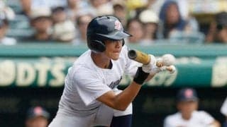 聖隷クリストファー、着実な攻撃　明秀日立は相手の球威に押される