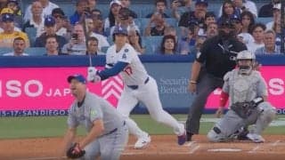 球場騒然！ 大谷翔平、爆速ヒットで“まさかの光景”「そりゃビビる」弾丸ライナーが“頭上通過”→相手投手のリアクションが話題に「すごい音だな」