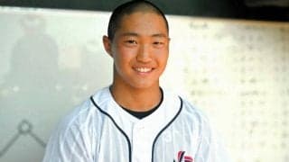 ケガで投手断念、一人多役の欠かせない存在に　北海・井尻瑛斗記録員