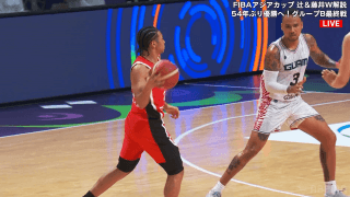 超高速！ 日本逸材ガードの“神パス”が「河村勇輝みたい」「タイミングがバッチリ」ハーパージュニアが待望の出番で輝いた瞬間【バスケ代表】