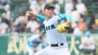 山梨学院が9年ぶり夏勝利で初3回戦進出！今夏初先発の2年生152キロ右腕が6回までノーヒット【25年夏甲子園】